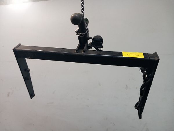 Tow bar