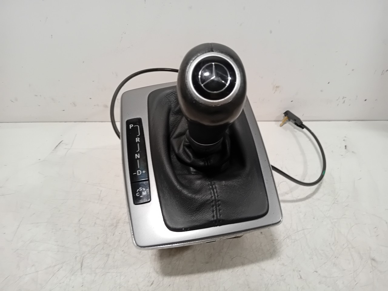 Mercedes-Benz C-CLASS (W204) Gear shift 2042673824 - Autoparts24