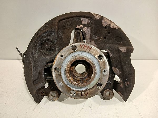 Wheel hub spindle knuckle