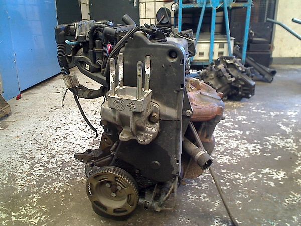 Motor FIAT PUNTO (188_)