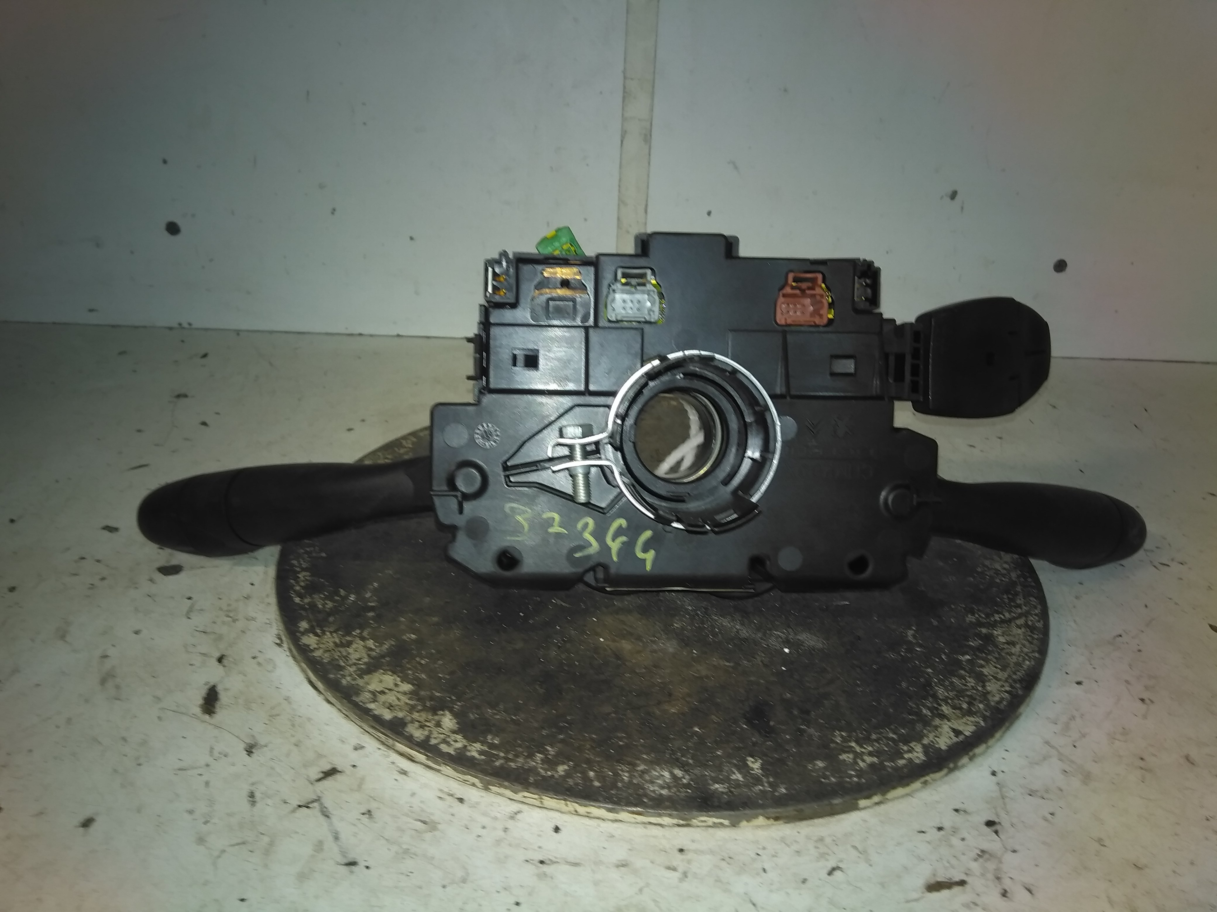 6239-ZX : Switch - combi and Airbag - frame ring - Autoparts24