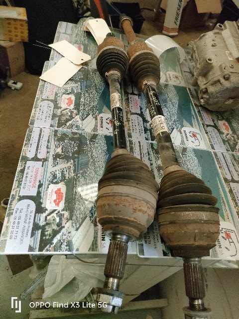 Antriebswelle vorne RENAULT ZOE (BFM_)