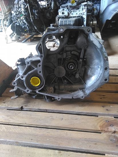 Schaltgetriebe NISSAN ALMERA   Hatchback (N15)
