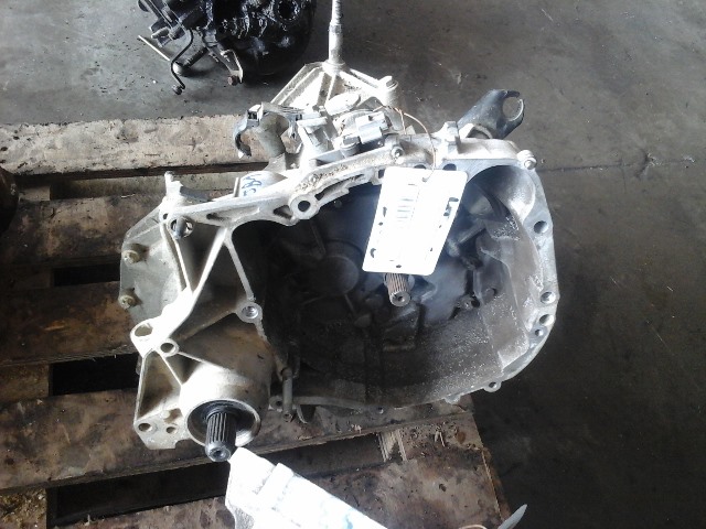 Schaltgetriebe RENAULT CLIO Mk II (BB_, CB_)