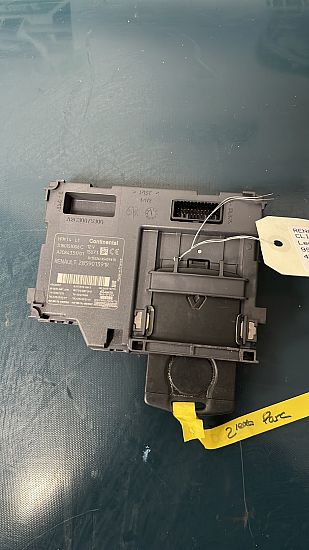 Ignition key card reader