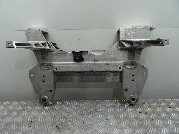 Front subframe PEUGEOT 2008 II (UD_, US_, UY_, UJ_, UR_, UC_)