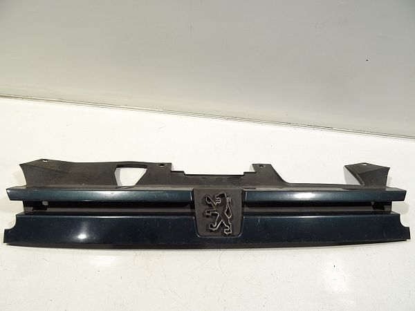 Grill PEUGEOT 306 Hatchback (7A, 7C, N3, N5)