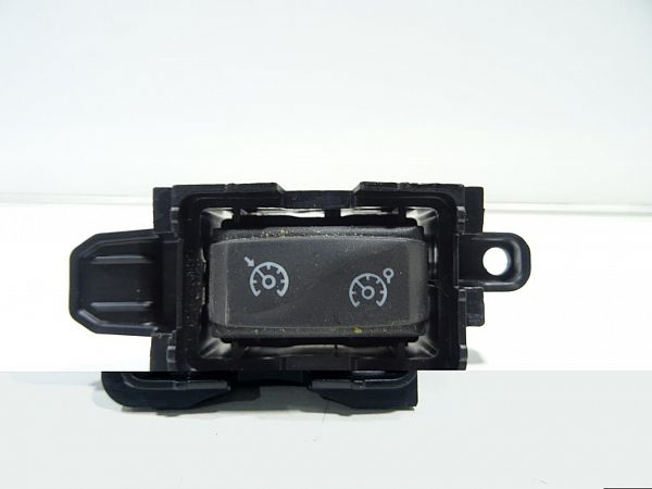 Cruise control switch