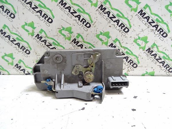 913859 : Dørlås - Autoparts24
