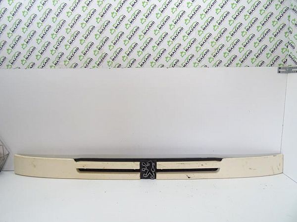 Grill PEUGEOT BOXER Van (230L)