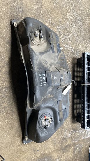 Tank INFINITI EX