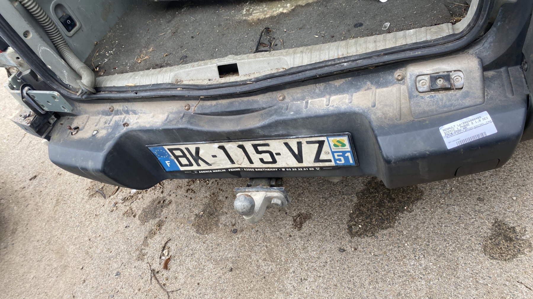 Pare-choc Arrière Renault Scénic 2 Phase 2 - Référence 7701474785, Occasion, Couleur Gris Foncé