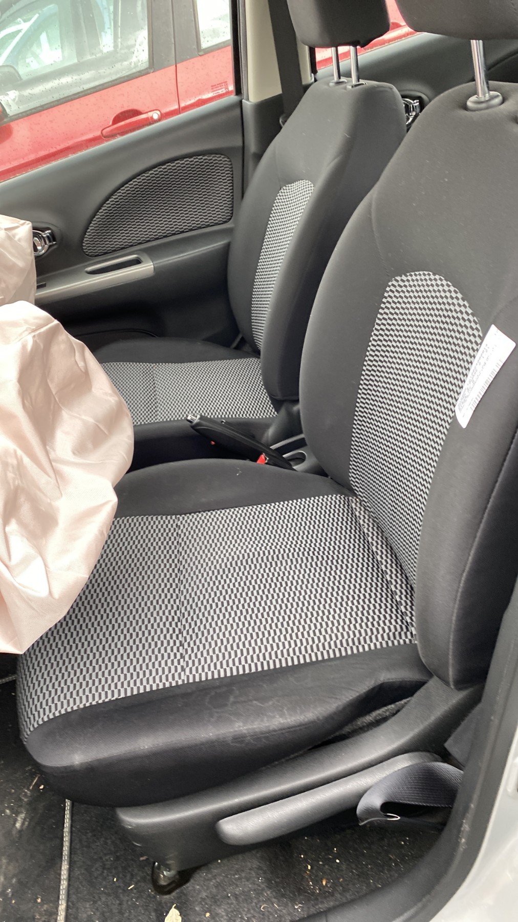 Nissan Micra - Front seats - 4 doors Micra | Autoparts24, image size:1012x1800