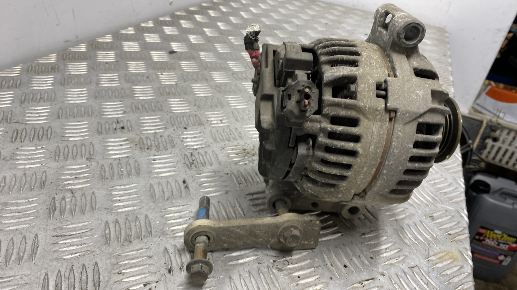 Alternateur KUHNER Pour Ford Transit/Tourneo Essence 1994-2000 - Réf. 301230RI - Neuf