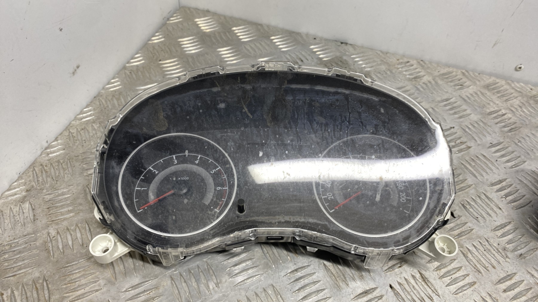 Tachometer/Drehzahlmesser PEUGEOT 301