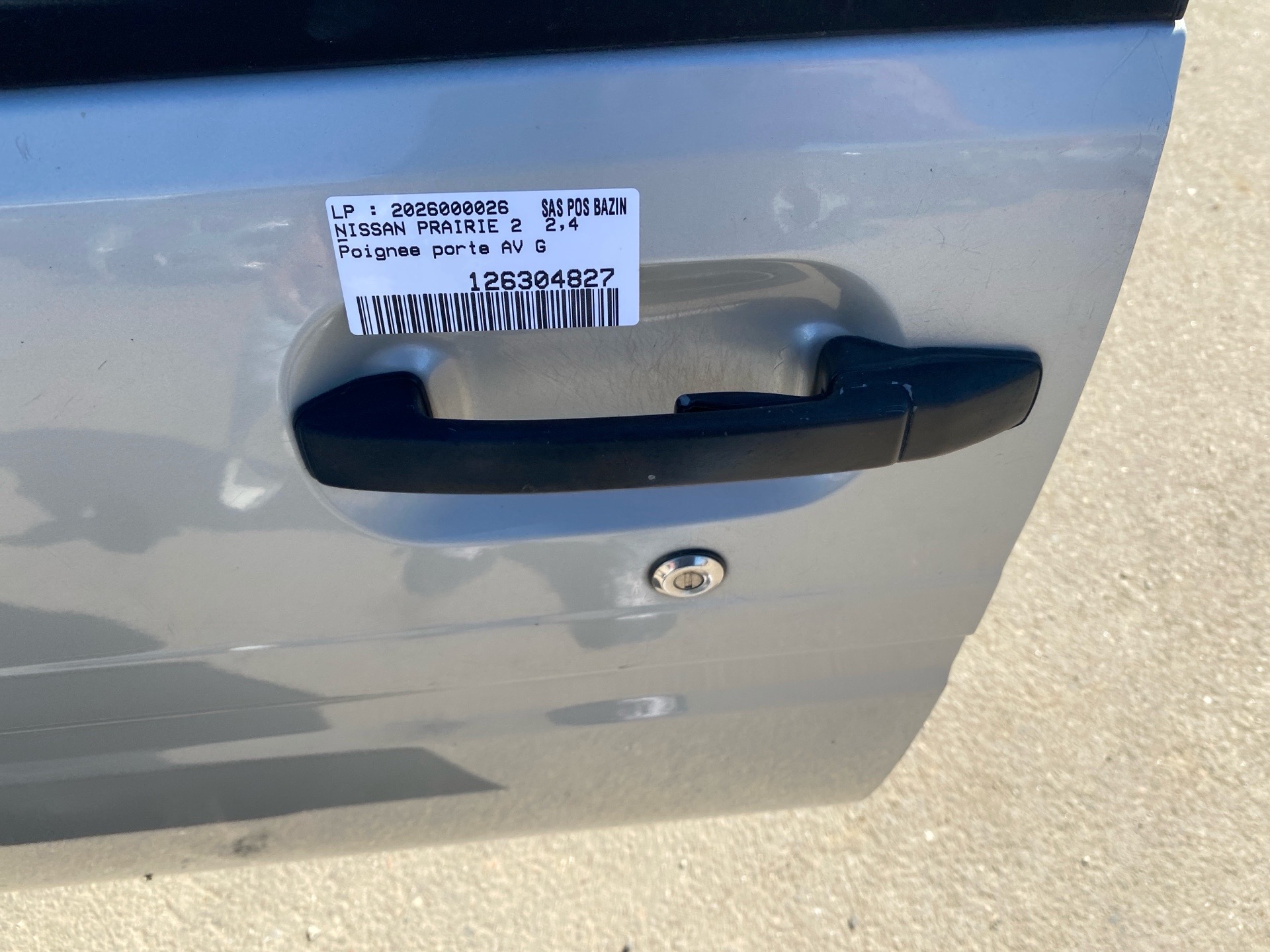 Handgriff innen NISSAN PRAIRIE PRO (M11)
