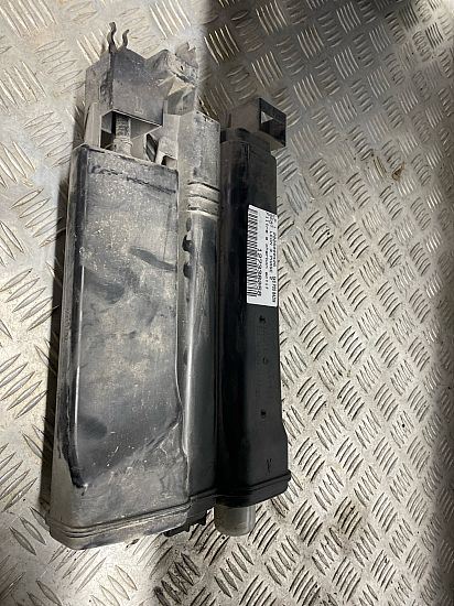 Fuel vapor canister