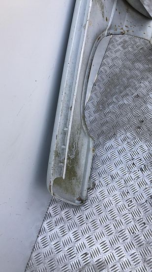 Kotflügel vorne rechts RENAULT EXTRA Van (F40_, G40_)