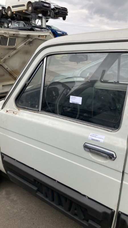 Tür LADA NIVA Closed Off-Road Vehicle (2121, 2131)