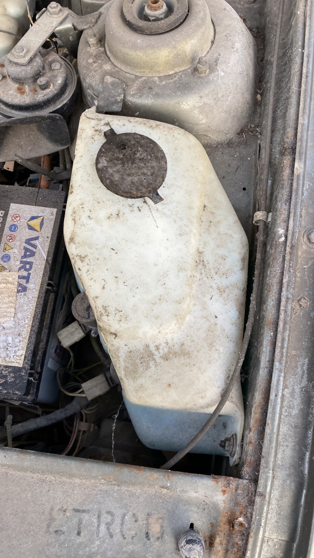 Wischwaschbehälter PEUGEOT 104