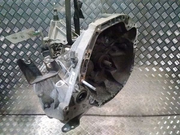 Schaltgetriebe NISSAN MICRA III (K12)