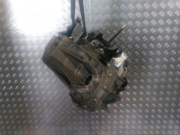 Schaltgetriebe RENAULT MEGANE III Hatchback (BZ0/1_, B3_)