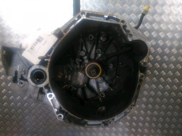 Schaltgetriebe DACIA DUSTER (HS_)