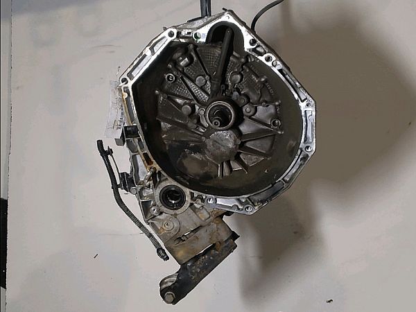 Schaltgetriebe DACIA DUSTER (HM_)