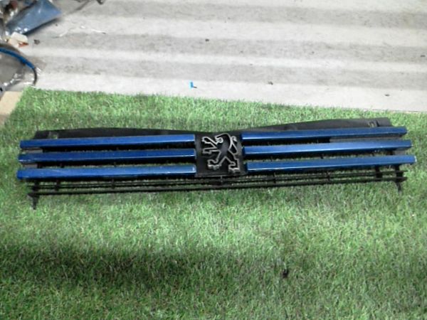 Grill PEUGEOT 205 Mk II (20A/C)