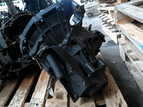 Schaltgetriebe LAND ROVER FREELANDER I (L314)