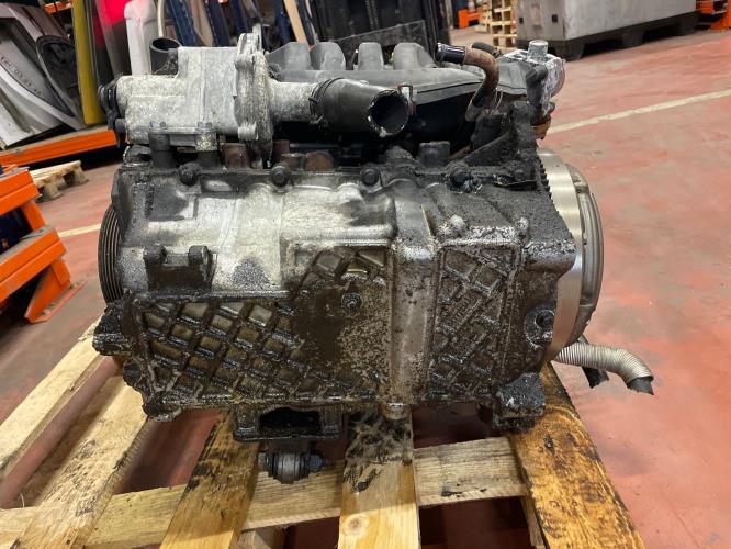 Motor MINI MINI (R50, R53)