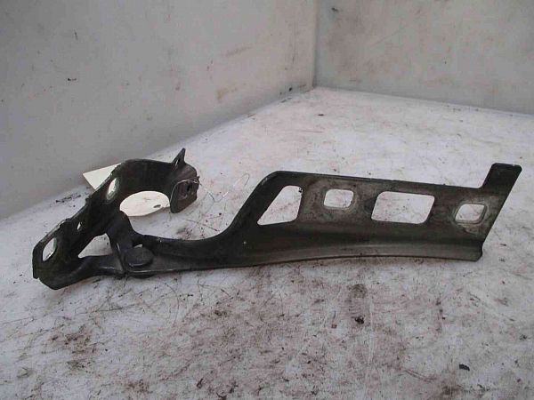 Capot moteur
