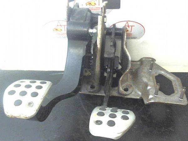 Pedalwerk kpl. CITROËN DS3 (SA_)