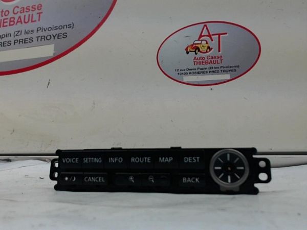 Navigation/Teile NISSAN X-TRAIL (T30)