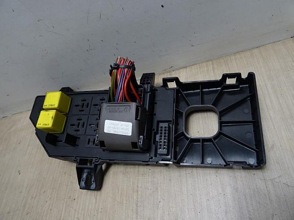 Sicherungskasten SAAB 9-3 Estate (E50)