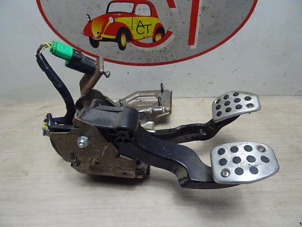 Pedalwerk kpl. CITROËN DS3 (SA_)