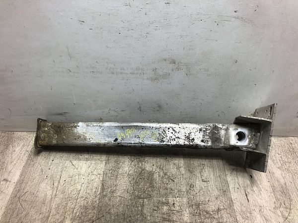 Hilfsrahmen PEUGEOT 308 SW I (4E_, 4H_)