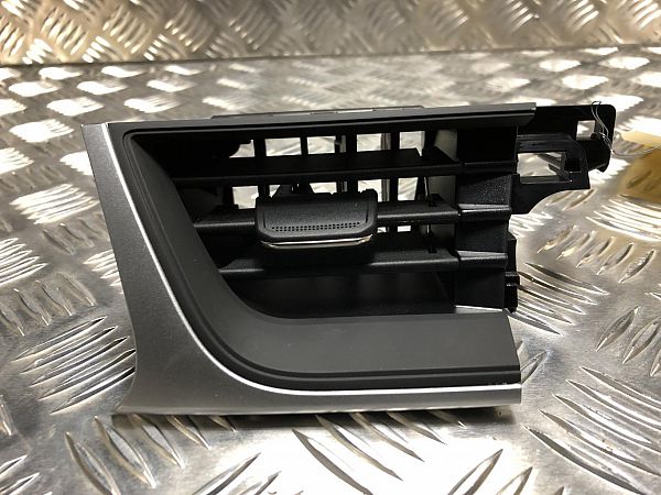 Thermostatgehäuse RENAULT CAPTUR II (HF_)
