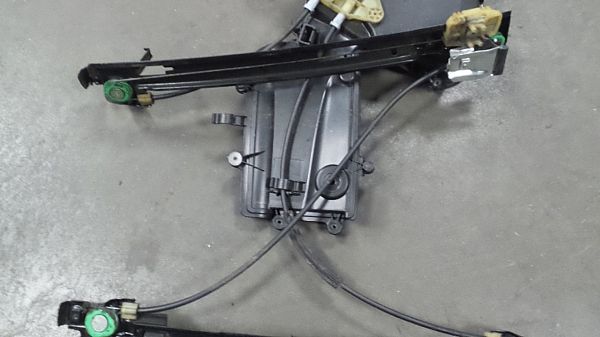 Window regulator SEAT LEON (1P1)