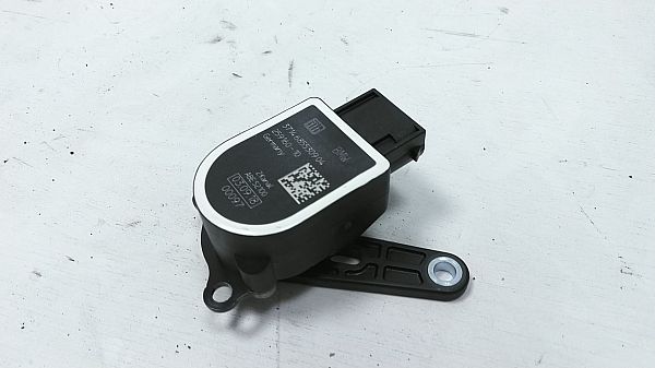 Brake pedal sensor switch