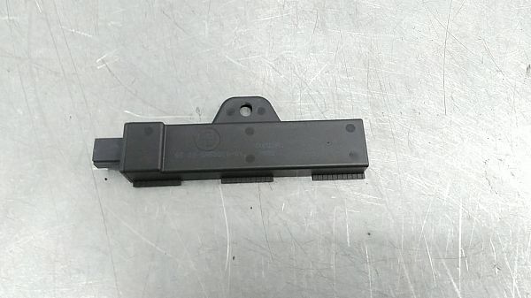 Interior comfort aerial antenna