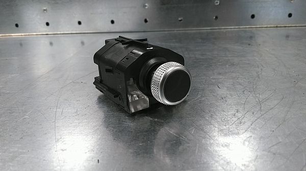 Sound control switch
