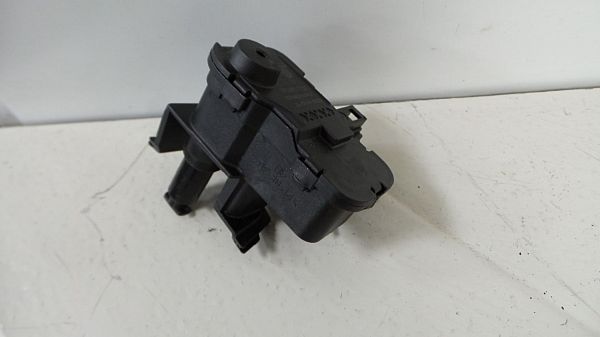 Zentralverriegelung Pumpe VW GOLF VI Convertible (517)