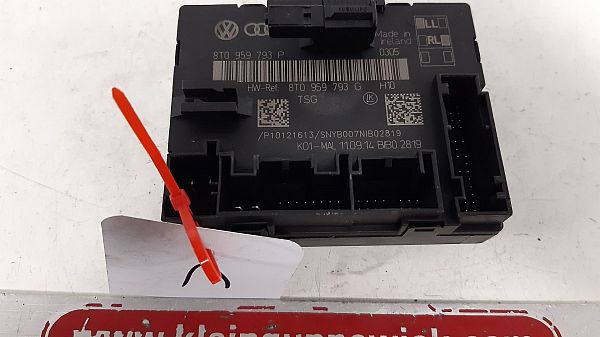 Central locking control unit AUDI A4 B8 Avant (8K5)