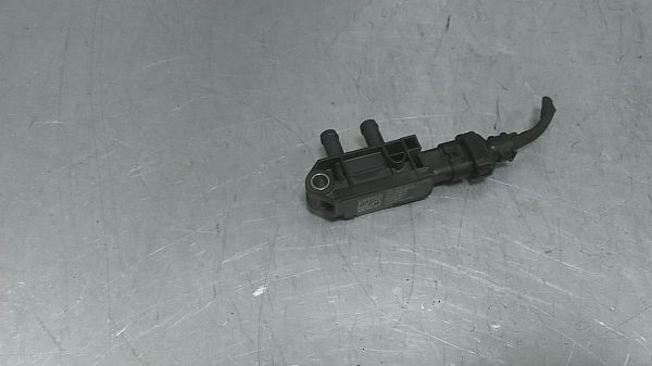 04L-906-051-R: Sensor temperature / pressure - exhaust, Sensors