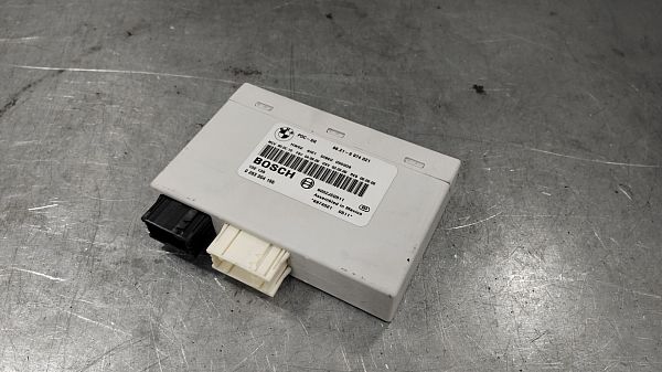Trunk lid opening control module