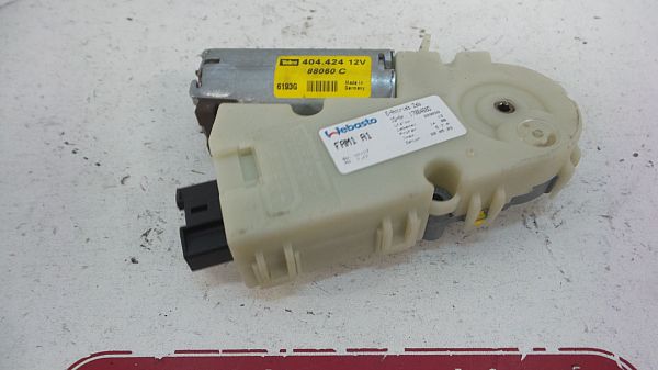 Moteur de toit ouvrant