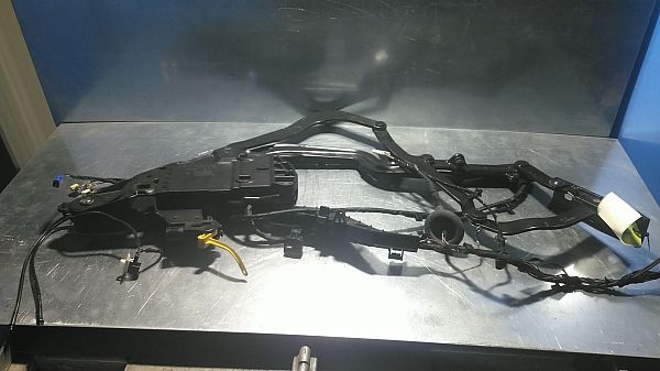 Convertible roof hinge