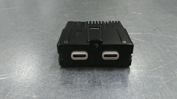 AUX-/USB-Anschluss CUPRA FORMENTOR (KM7, KMP)