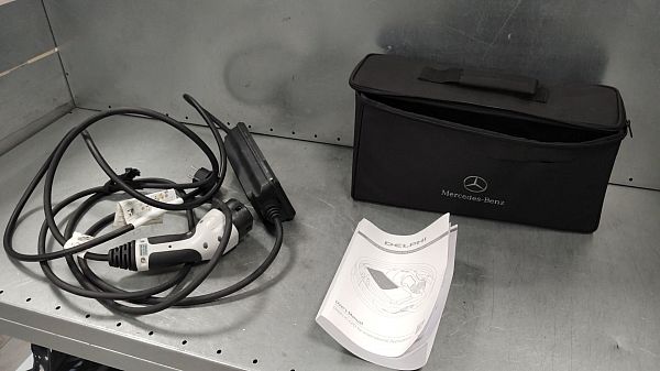 Ladekabel für Elektroauto MERCEDES-BENZ CLA Shooting Brake (X118)